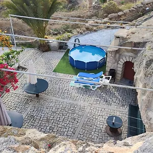 Eco Holidays Cave House Justine Hébergement de vacances